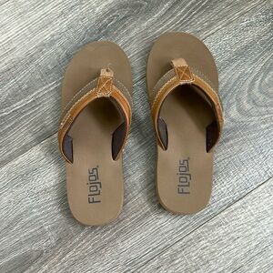 Kids leather flojos size 2